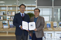국립인천해양박물관, 인천대 노영돈 교수로부터 해양 도서 185권 기증 받아