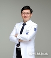무릎통증, 퇴행성관절염 초기 치료로 관리 가능
