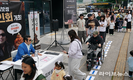 배우 김보성, 청년감자탕·압구정화로구이 용인동백점에서 팬사인회 성황리 개최